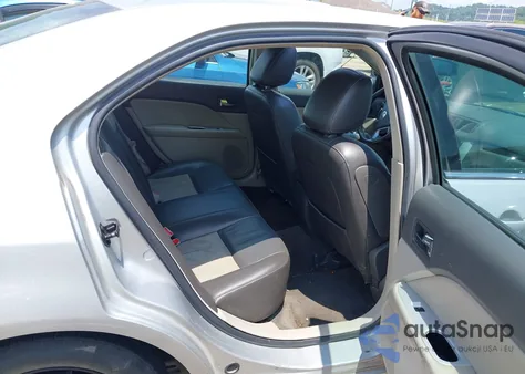 2010 Mercury Milan Premier из США, поврежденный, VIN 3MEHM0JGXAR655544